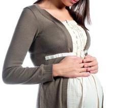 임신 초기에 팽창을 치료할 수있는 것은 무엇입니까?
